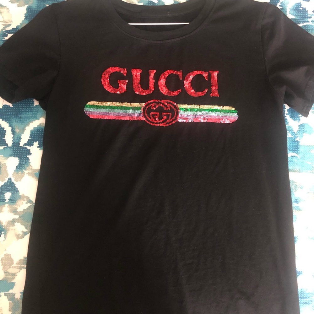 Inspired G U C C I (not authentic) (like new)